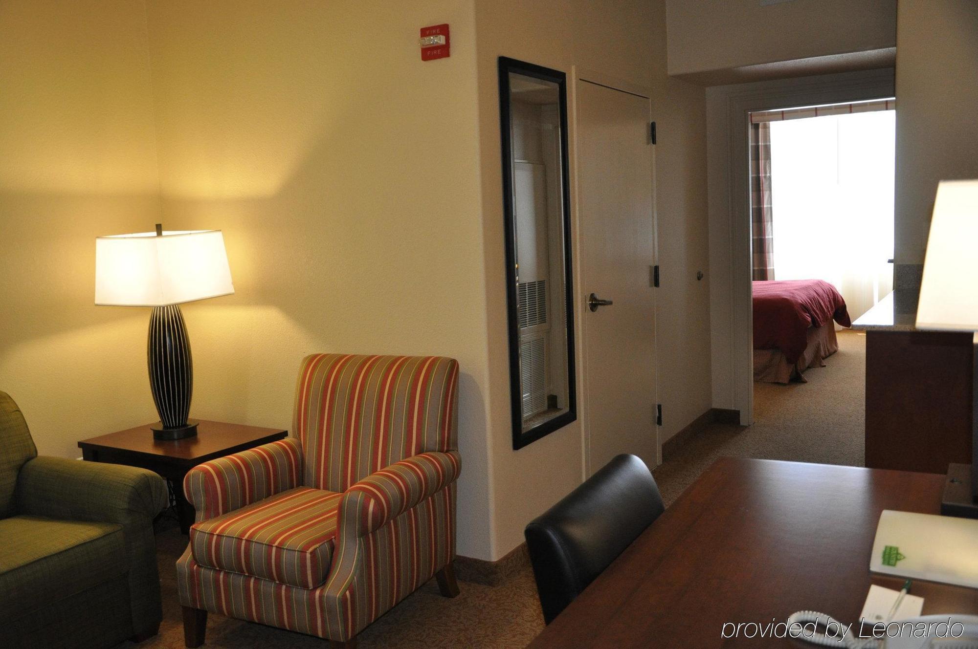 Comfort Suites Bush Intercontinental Airport Houston Exterior photo